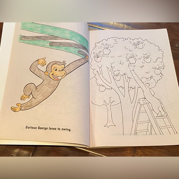 3 piece Curious George bundle; stuffy, coloring & reading book 📖 🐵 - Picture 14 of 15